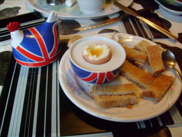 union flag eggcup