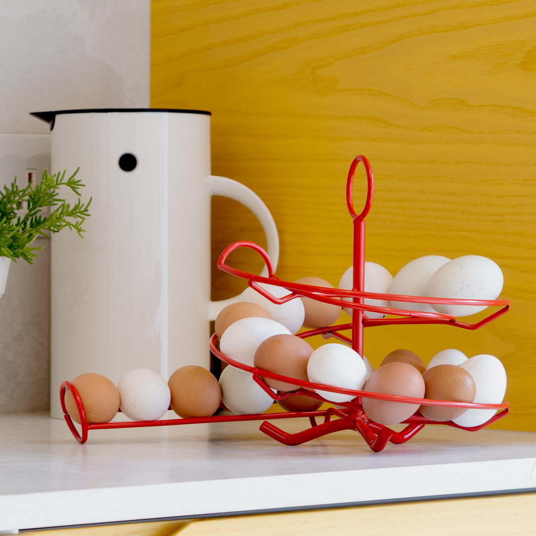 Omlet Egg Skelter – Red – 24 egg capacity – The Chookyard